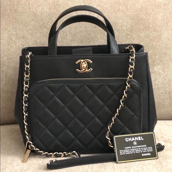 Meet your Posher, Rhea - Picture 1 of 1